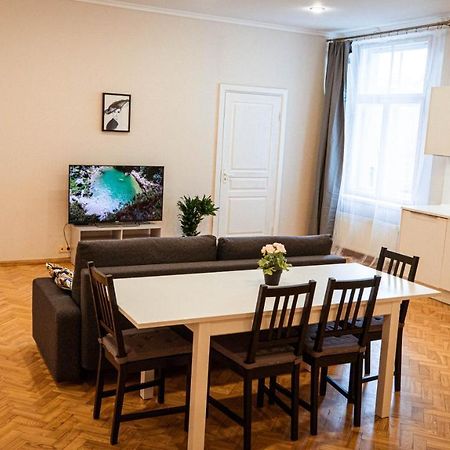 Holberg Apartment Ρίγα Εξωτερικό φωτογραφία